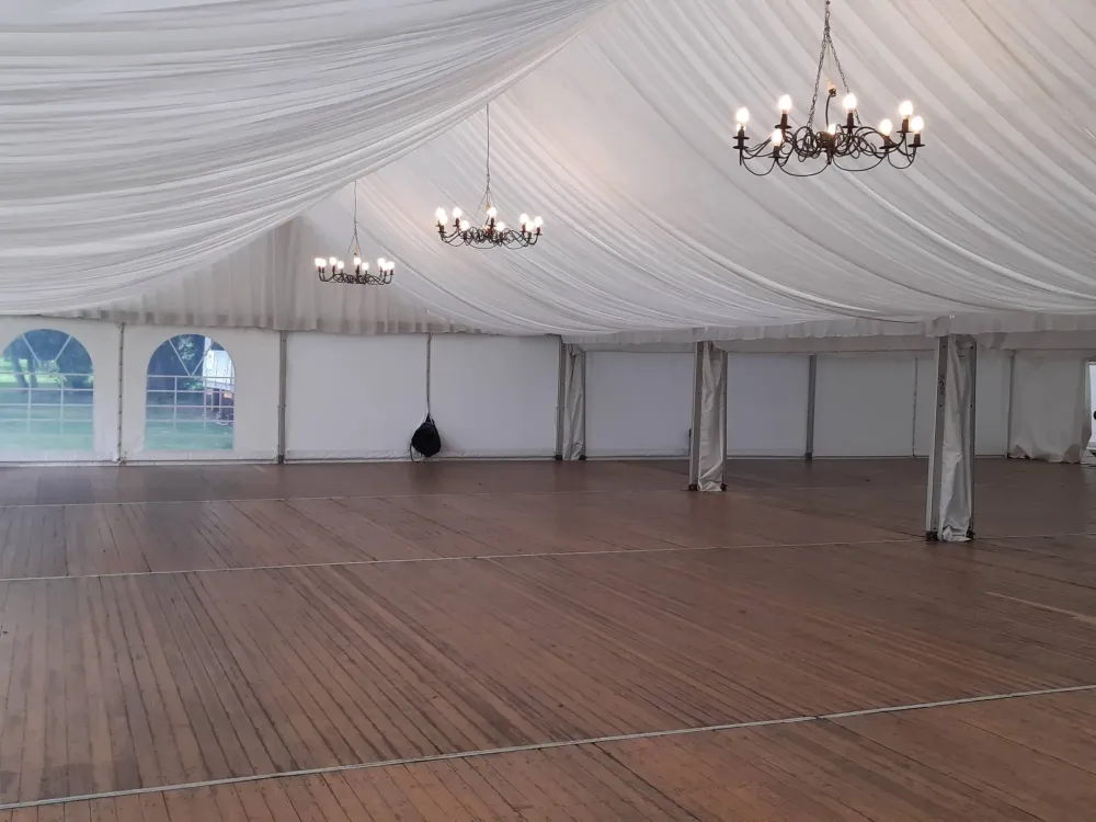 Tente pour mariage près de Chartres