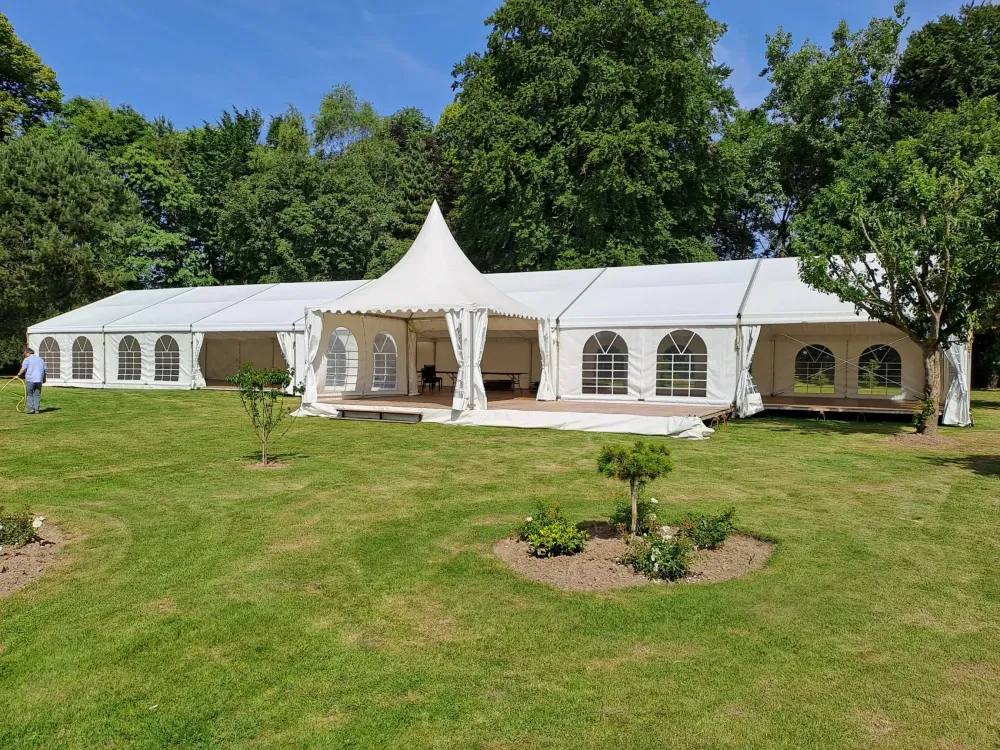 Location de tente de réception près de Chartres
